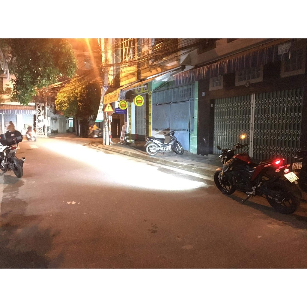 Đèn trợ sáng L5 9 bóng led cho xe máy , xe đạp tặng công tắc