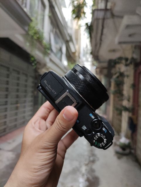 Máy ảnh Canon G1x mark II dành cho quay vlog
