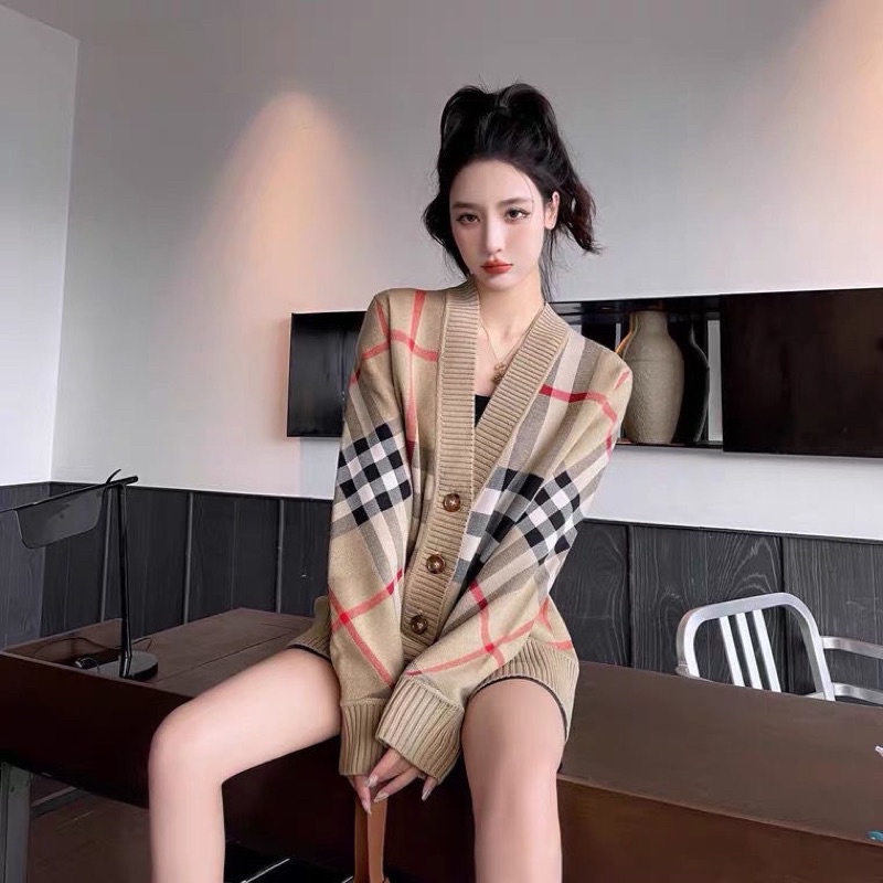 SALE Áo Khoác Len Cadigan Buberry