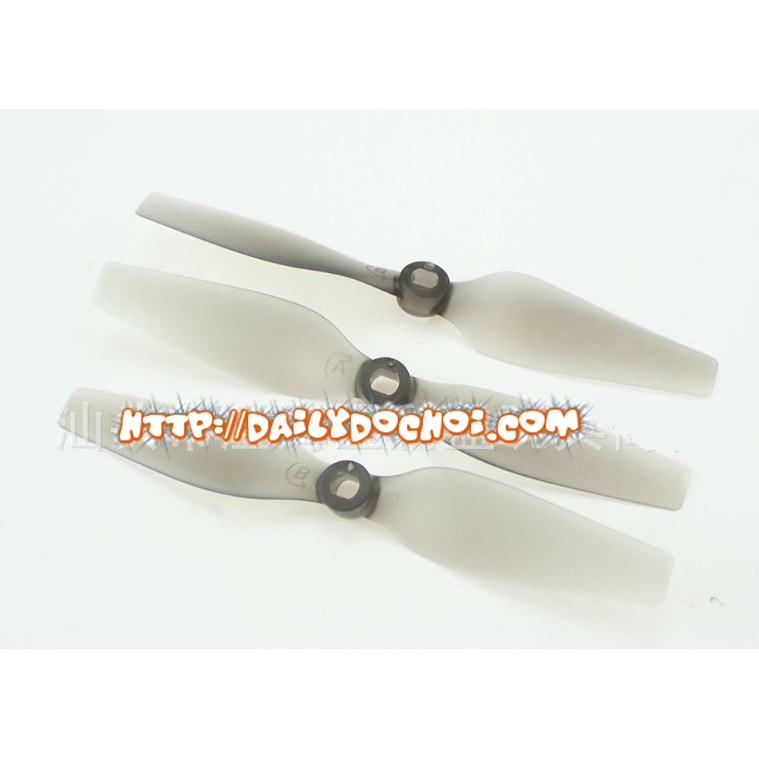 Phụ kiện đầy đủ máy bay cánh bằng XK X450:pin, cánh, servo, esc, động cơ, bộ nhựa hàng chất lượng tốt