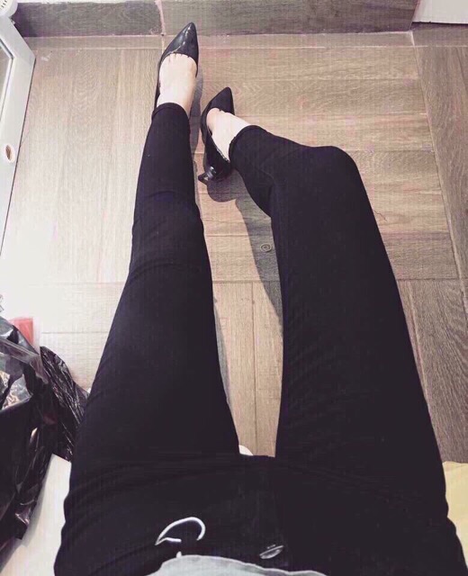 Quần Jeans đen trơn VNXK siêu đẹp | BigBuy360 - bigbuy360.vn