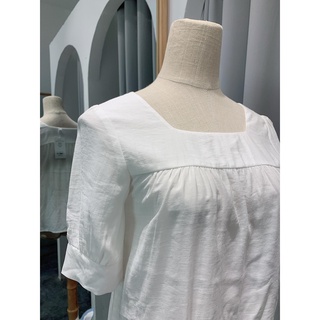 MINX - Áo Square Neck Top