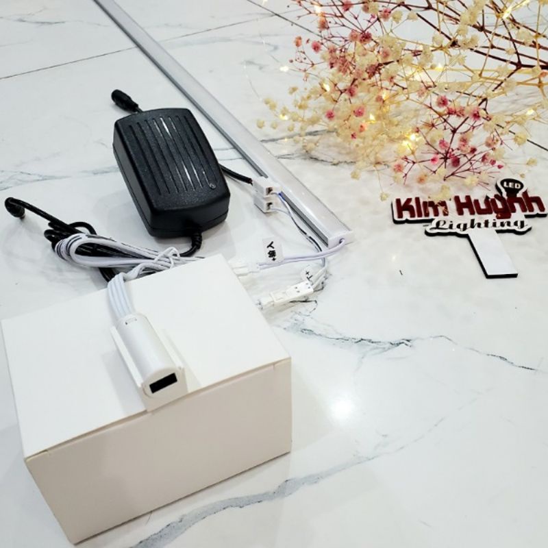 (Nguyên bộ có led và nguồn) máng nhôm định hình tích hợp mạch vẫy tay tắt mở