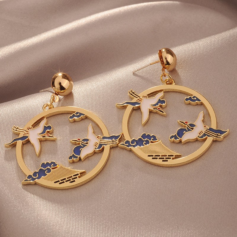 Bông Tai Dáng Dài Hình Chim Hạc Phong Cách Trung Hoa