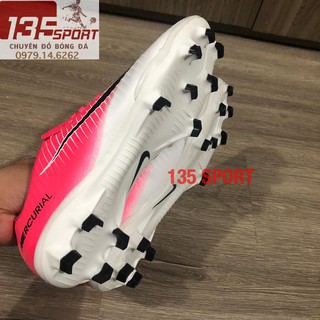 Giày bóng đá hồng trắng FG