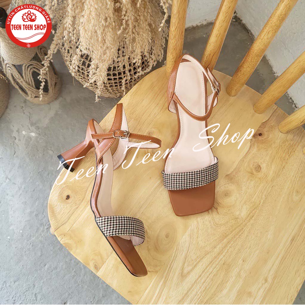 Sandal nữ công sở TTS  gót loe cao 5 cm quai ngang màu nâu bò phối họa tiết sang trọng, chất da si mềm mại.