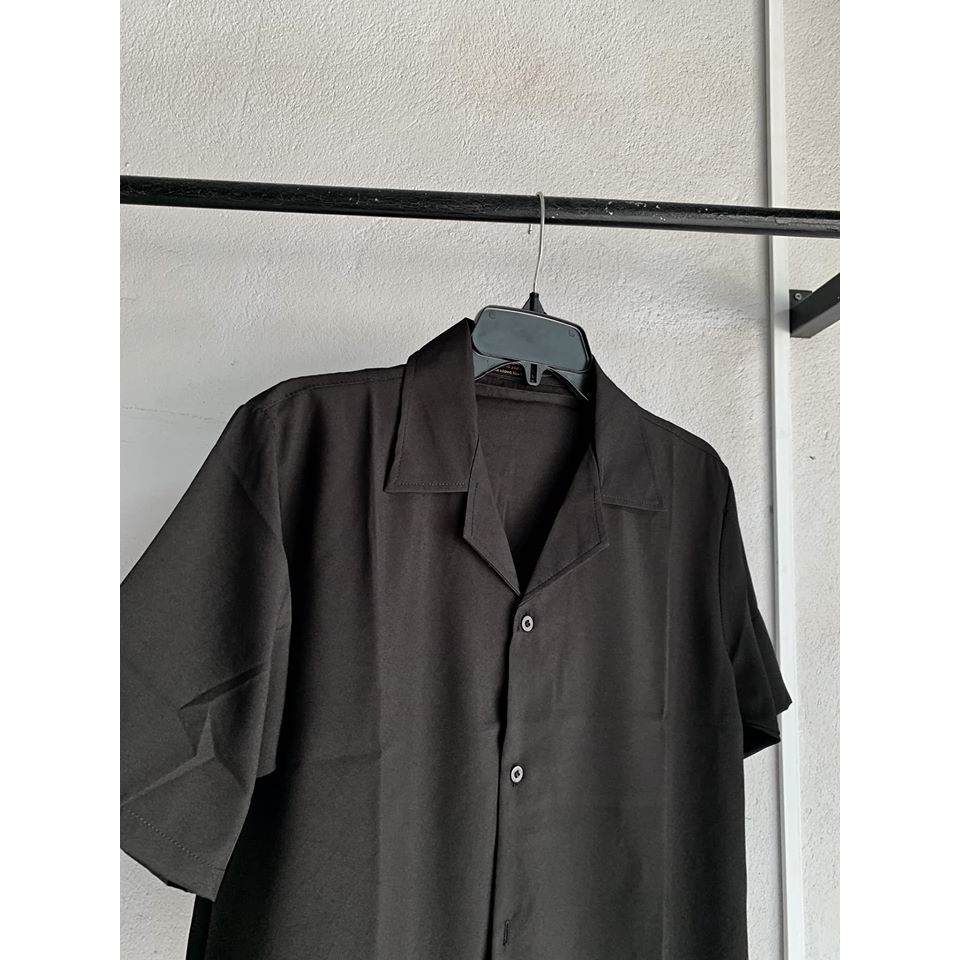 Áo sơ mi tay ngắn Cổ Vest Đen Unisex 1hit_unisex form rộng