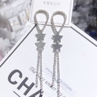 Khuyên tai lấp lánh