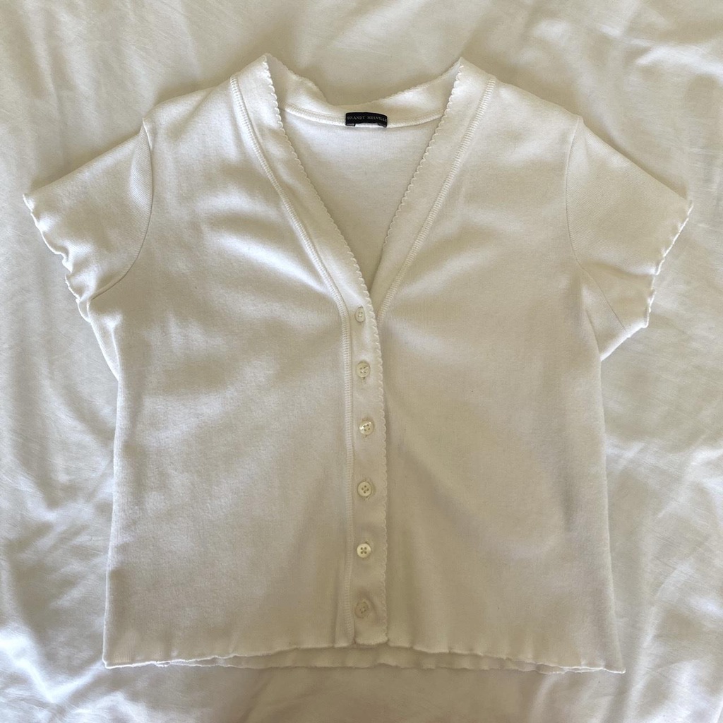 Áo croptop dáng ngắn cài khuy Paige Ruffle Top