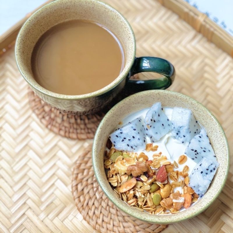 Ngũ Cốc Ăn Kiêng Granola siêu hạt nguyên vị.  Giàu hạt, không tinh bột, không đường chuẩn eat clean