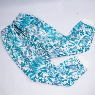 - quần nỉ xanh lá