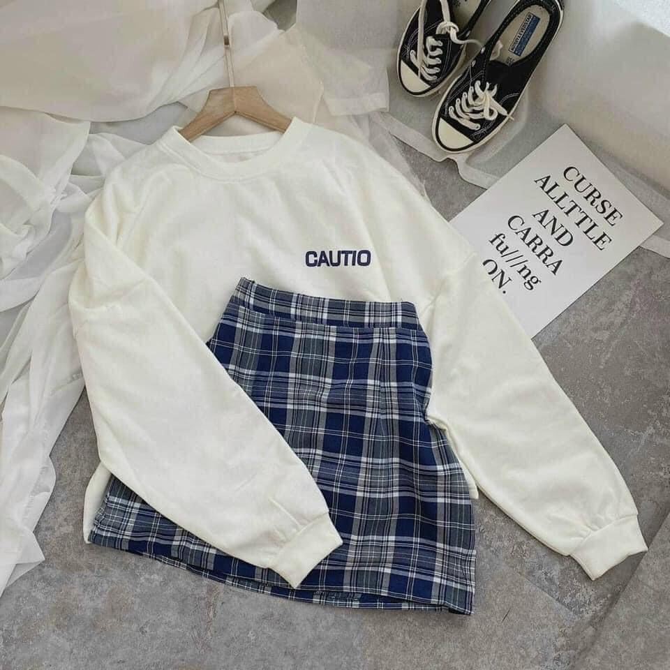 Sét áo Cautio + chân váy kẻ HARIQUEEN
