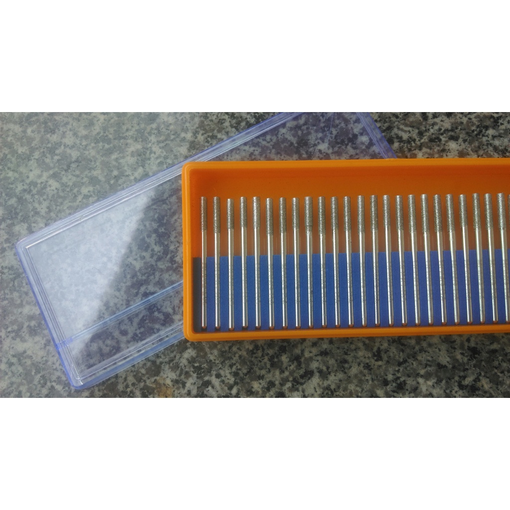 Mũi mài kim cương Đài Loan không đen sứ loại cây lẻ