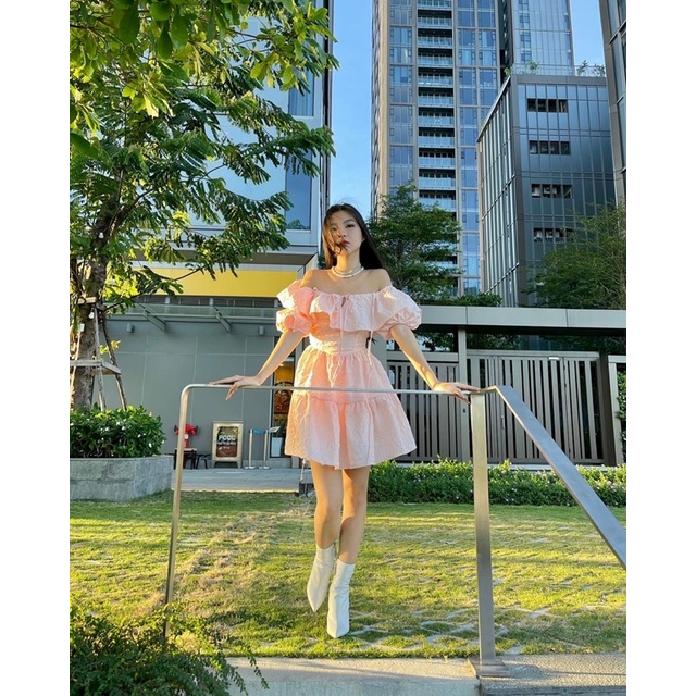 Đầm hồng anh đào