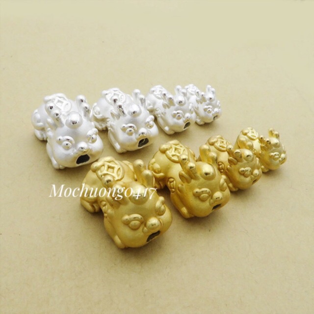 KHO SỈ  Charm Tỳ Hưu bạc mập cõng kim tiền - Hàng bạc tốt loại 1 cực đẹp PH303
