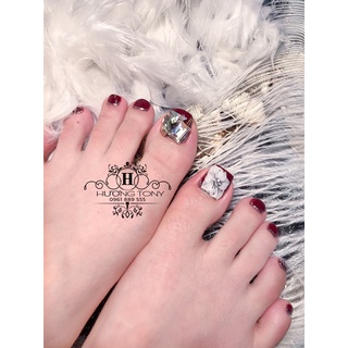 hoa bột chéo chân, hoa bột nail