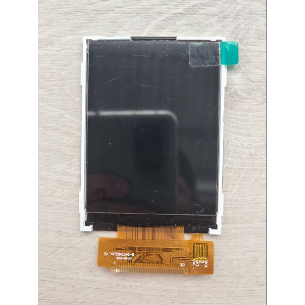 Màn hình mobiistar B820 , 30 chân , 2.8 inch , kích thước 7 x 5 mm
