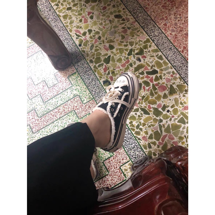 Giày sục thể thao rách, Giày Sục Thể Thao Nữ Rách Hở Gót Đế 3cm Mềm | BigBuy360 - bigbuy360.vn