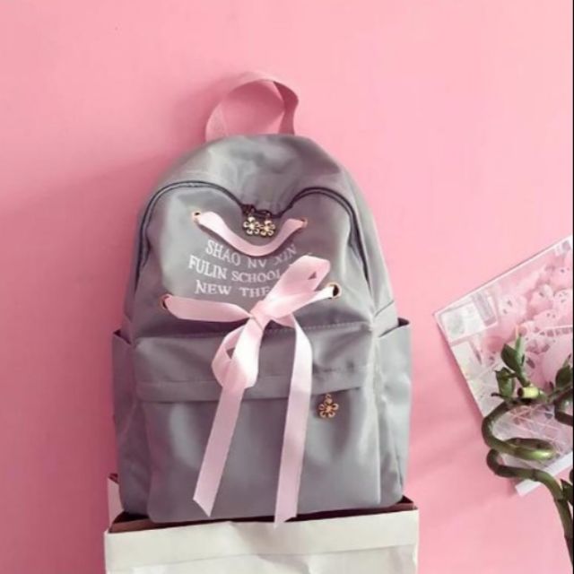 Pass lại balo nơ hồng siêu dễ thương