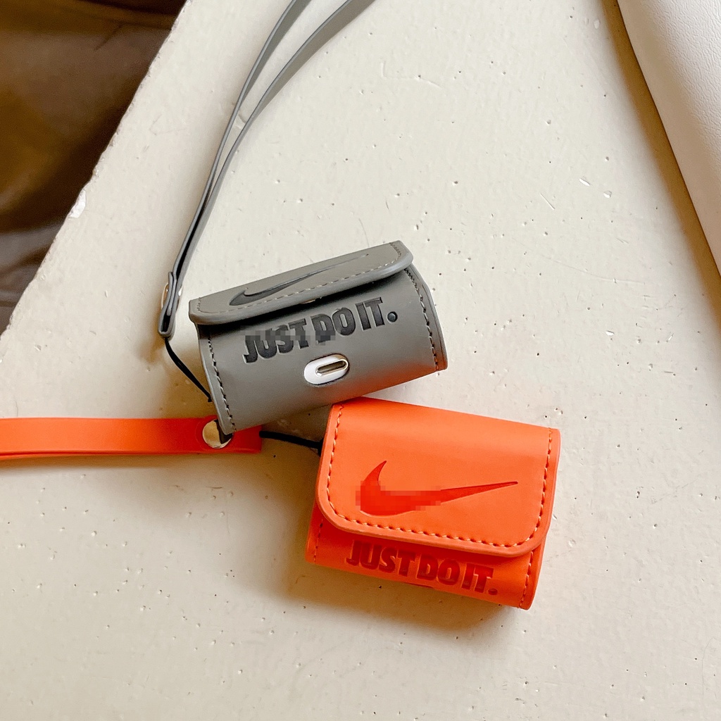 Vỏ Bảo Vệ Hộp Sạc Tai Nghe AirPods3 / 2Gen / AirPods3 / Pro / AirPods2gen Thiết Kế Độc Đáo Ốp