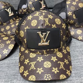 MŨ LƯỠI TRAI PHỐI LƯỚI LV THỜI TRANG