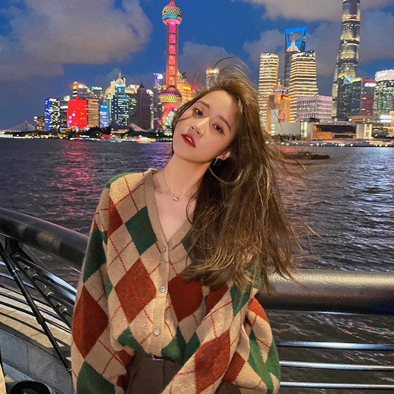 Áo cardigan kẻ phối màu xanh thổ cẩm cực xinh