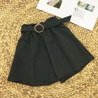 Quần lưng thun phối khoen