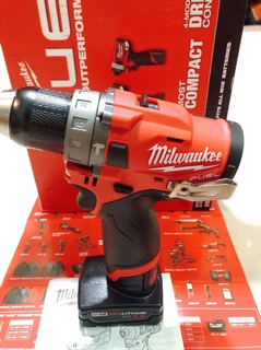 MÁY KHOAN MILWAUKEE 2504