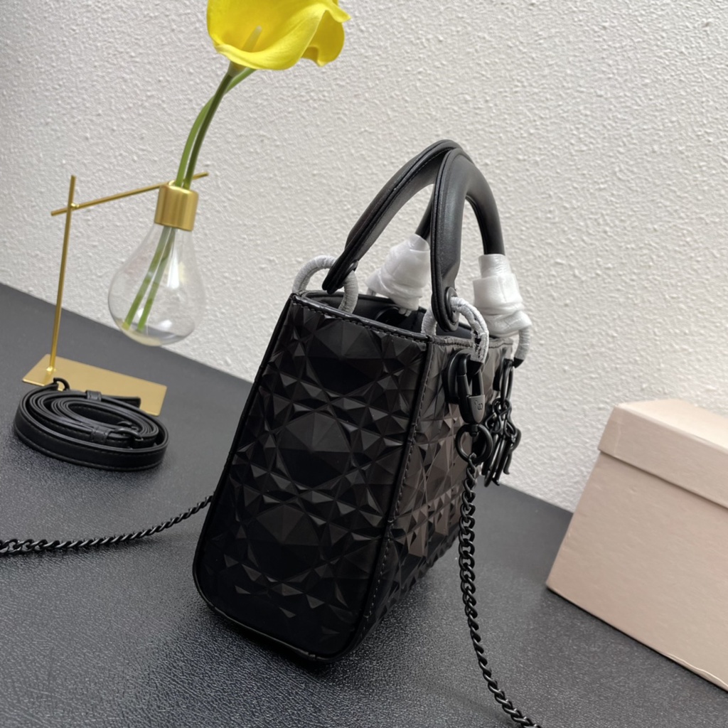 Túi xách nữ da thật thời trang cao cấp Christian Dior CD phong cách trẻ trung, thời thượng