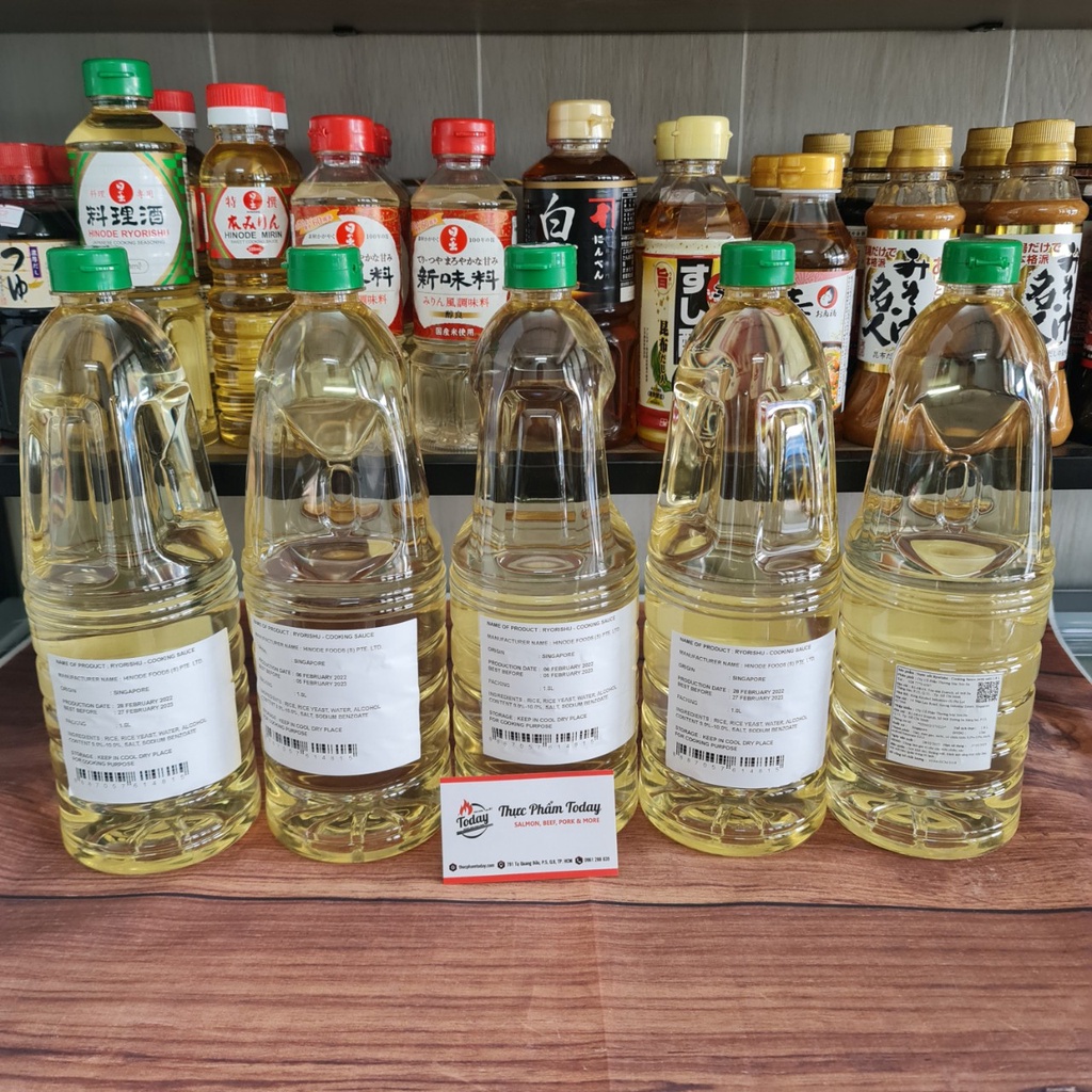Gia Vị Nấu Ăn Sake Nhật Bản KING ZORO (Ryorishu) (có muối) 1.8L [Chai Lớn Tiết Kiệm]