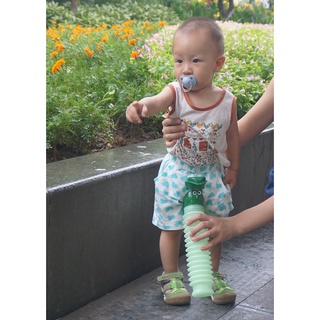 Cốc tiểu bé trai bé gái, bình đi tiểu cho bé trai mini tiện lợi khi đi tàu xe nơi công cộng du lịch