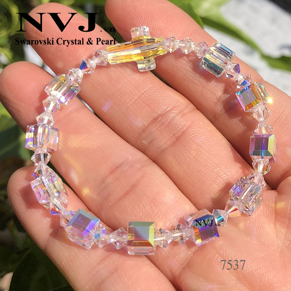Chuỗi Mân Côi lần pha lê Áo Swarovski vuông 6ly Crystal 001AB cube 5601 - Quà tặng trang sức công giáo cao cấp lấp lánh