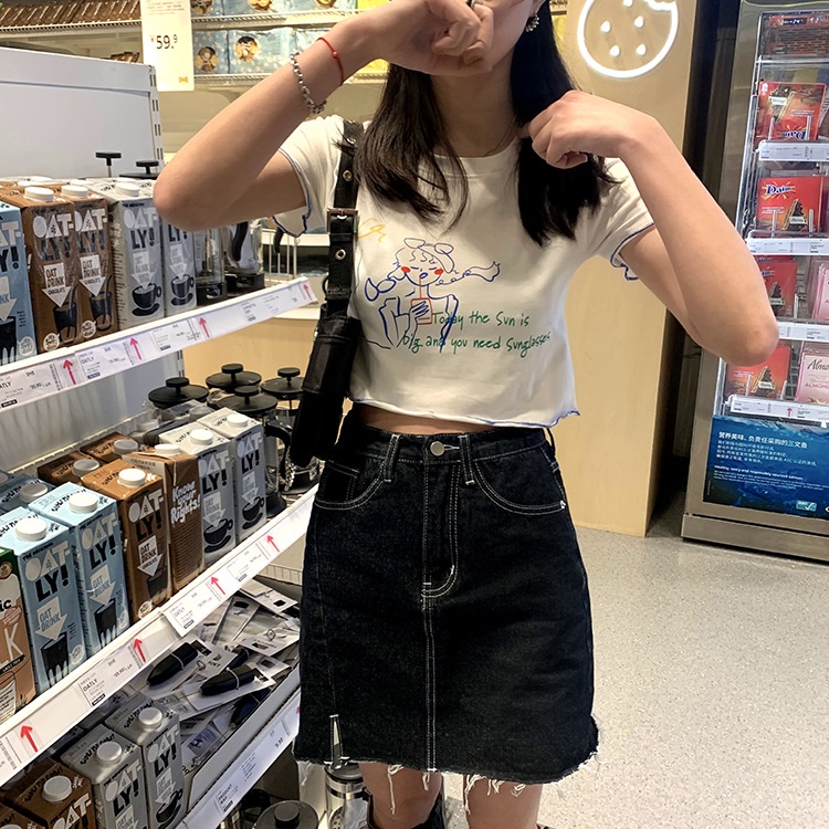 Áo Thun Crop Top Tay Ngắn Dáng Ôm In Họa Tiết Dễ Thương Thời Trang Cho Nữ