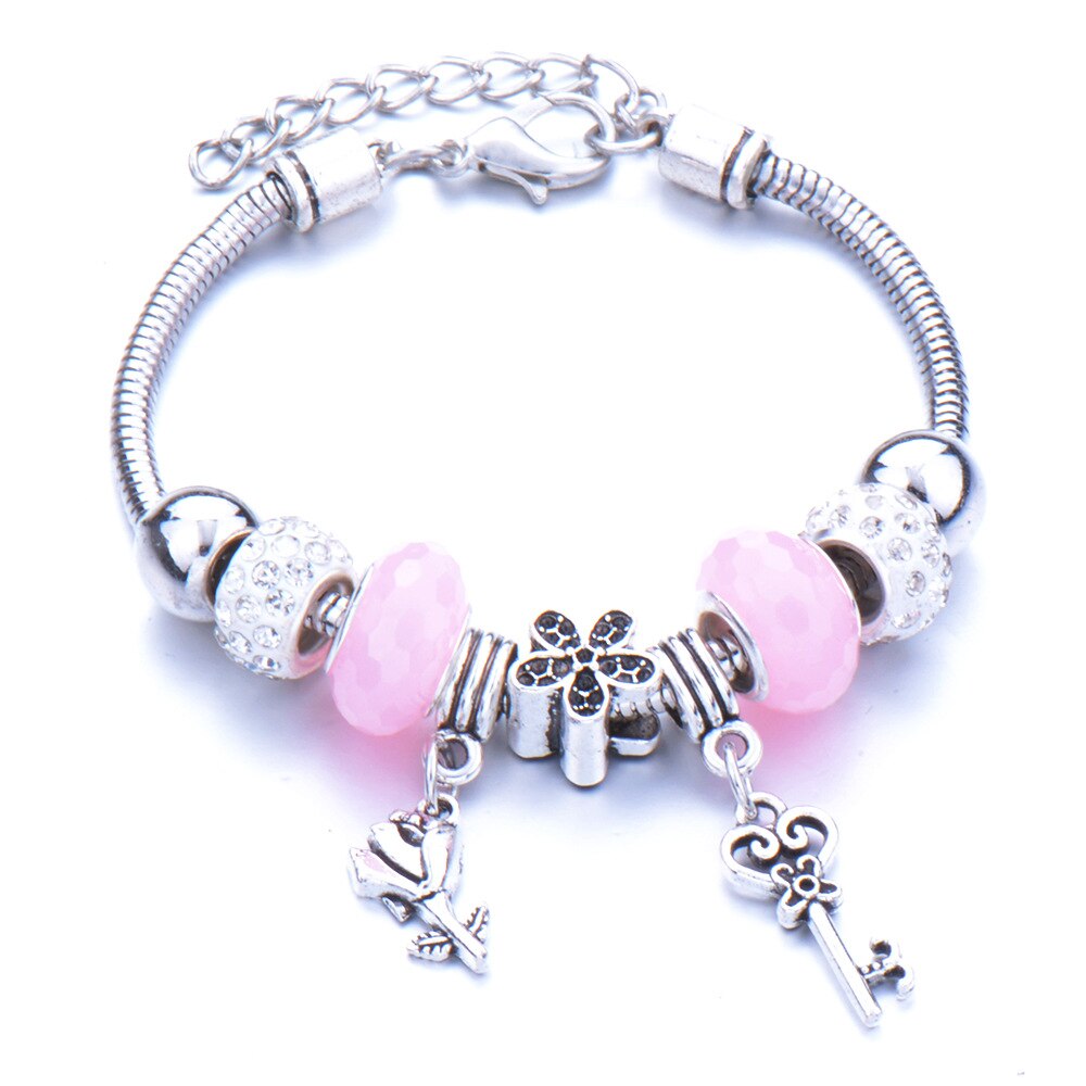 Vòng tay charm hạt mặt hình trái tim cho nữ