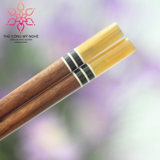ĐŨA GỖ TRẮC MỘC - ĐẦU SỪNG