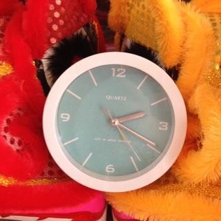 đồng hồ để bàn : 75k / c 