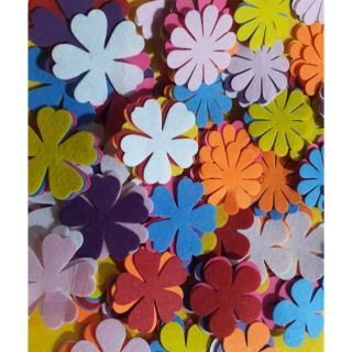 Hoa vải nỉ 500 bông 7cm dập sẵn