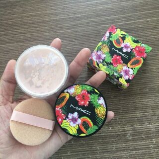 Phấn phủ bột mịn - kiềm dầu tốt