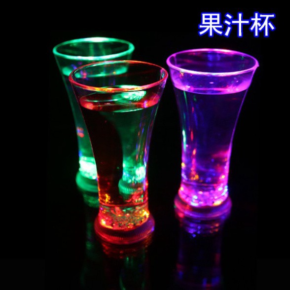 Cốc đèn Led phát sáng nhiều màu đổ nước tự sáng-Ly phát sáng đèn led 7 màu