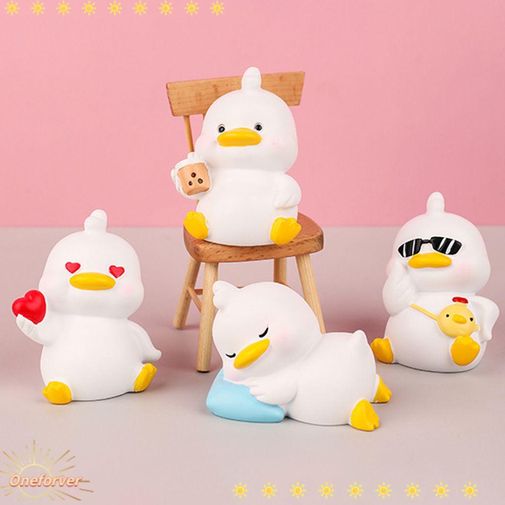 Đồ trang trí Chú Vịt Bằng Nhựa Resin Để Bàn Trang Trí Nhà Cửa / Văn Phòng