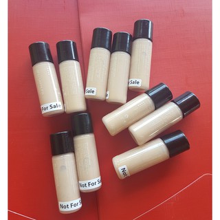 [ Minisize 5ml ] PHẤN NỀN DẠNG LỎNG CÓ CHỨA TINH DẦU LIGHTBULB ESSENCE
