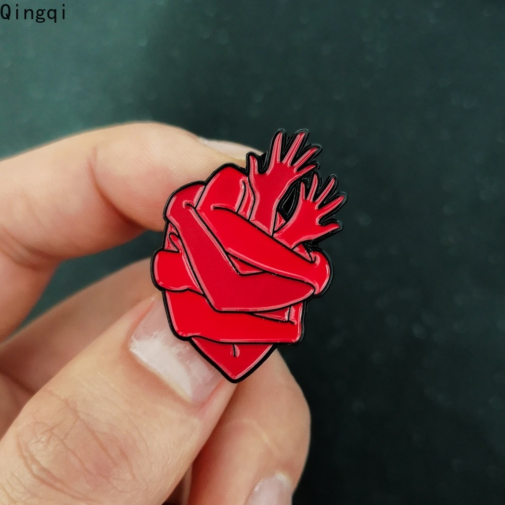 Ghim cài áo MISS ZOE hình trái tim và bàn tay phong cách punk thời trang