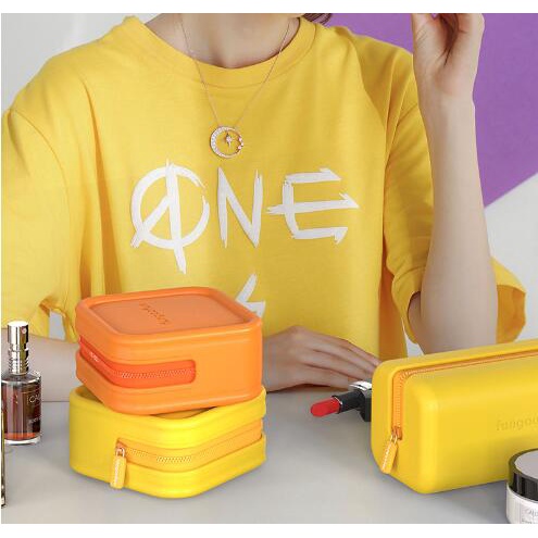 Túi Đựng Mỹ Phẩm Chống Thấm Nước Thiết Kế Đơn Giản Tiện Lợi Dễ Sử Dụng Khi Đi Du Lịch