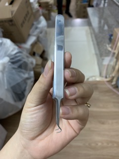 Nhíp Gắp Mụn Hàn Quốc Thần Thánh