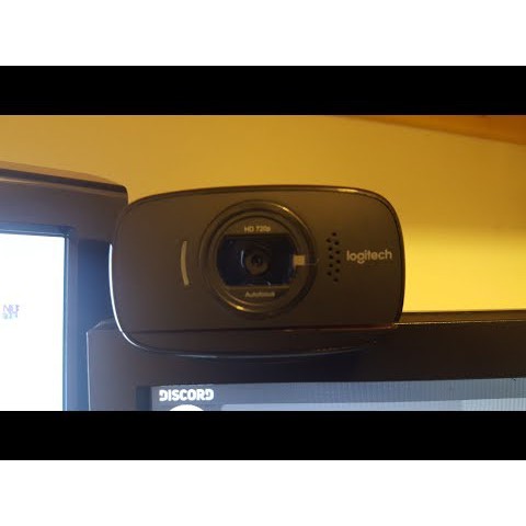 Webcam máy tính Logitech B525 Độ Phân Giải HD 720P - Tích Hợp Micro Hỗ Trợ Học Online