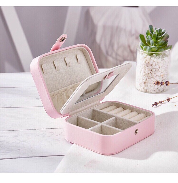 Hộp đựng bông tai- nhẫn- vòng