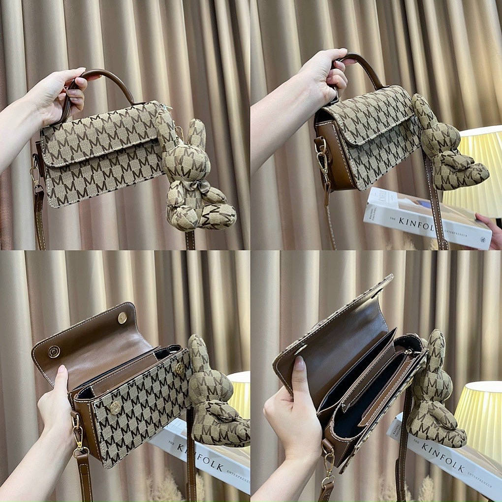 Túi QC dáng chữ nhật tặng kèm đủ 4 màu