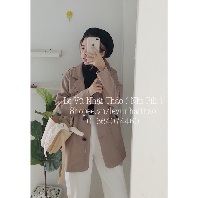 Blazer be 2 túi thiết kế .