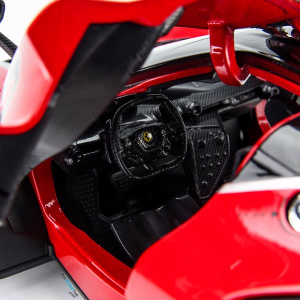 Mô hình siêu xe Ferrari FXX K No.10 1:18 Bburago Red