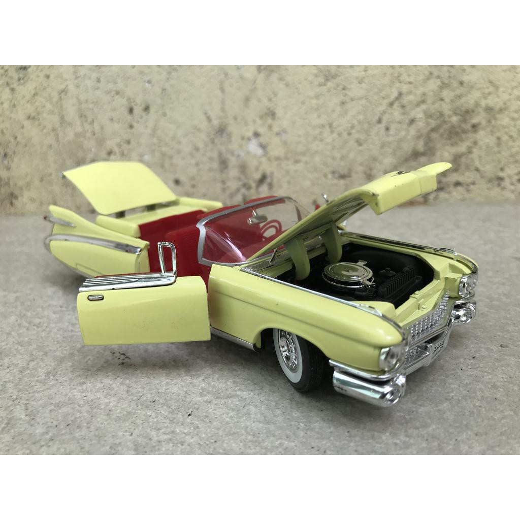 Mô hình xe cổ CADILLAC Eldorado 1959 - 1:32